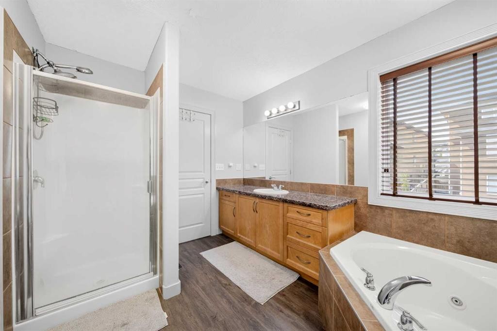 15 Sherwood Common Nw, Calgary, AB