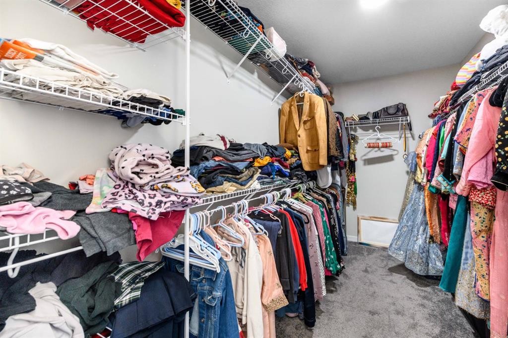 983 Corner Meadows Way Ne, Calgary, AB