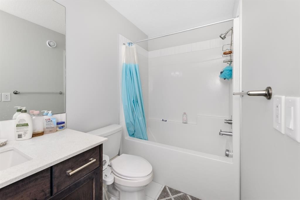 983 Corner Meadows Way Ne, Calgary, AB