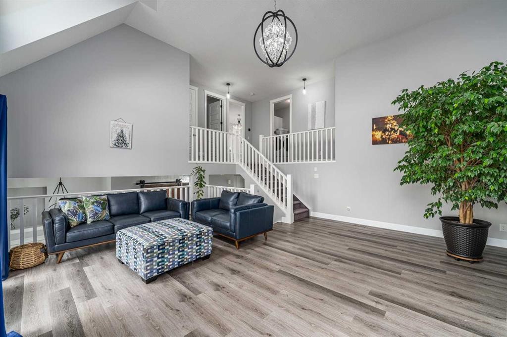 46 Yorkstone Way Sw, Calgary, AB - Indoor