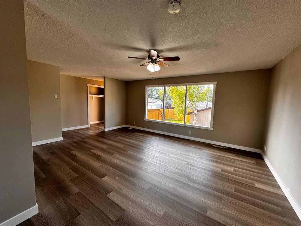 3429 19 Avenue Se, Calgary, AB