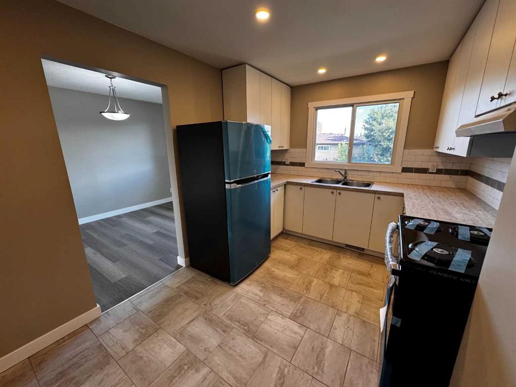 3429 19 Avenue Se, Calgary, AB