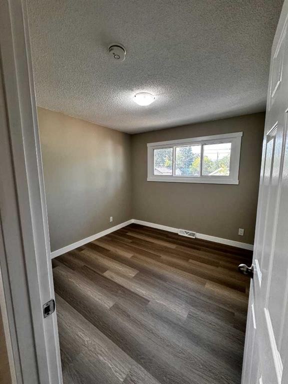 3429 19 Avenue Se, Calgary, AB