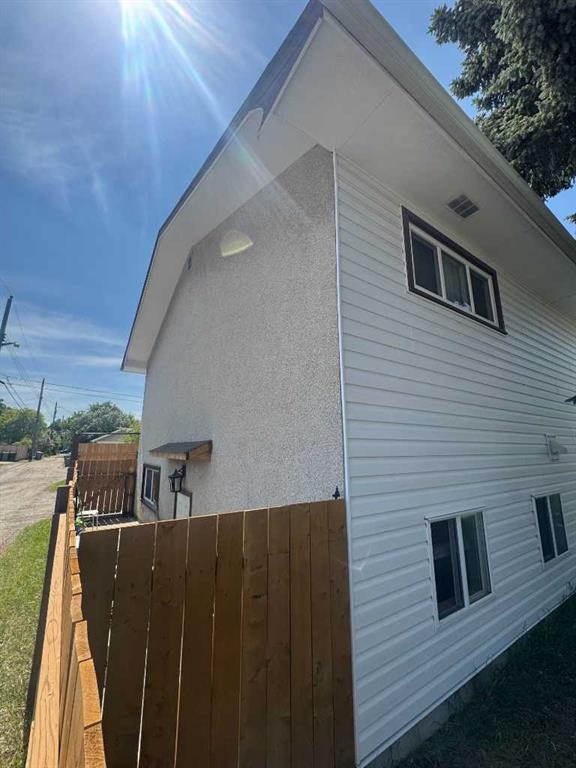 3429 19 Avenue Se, Calgary, AB