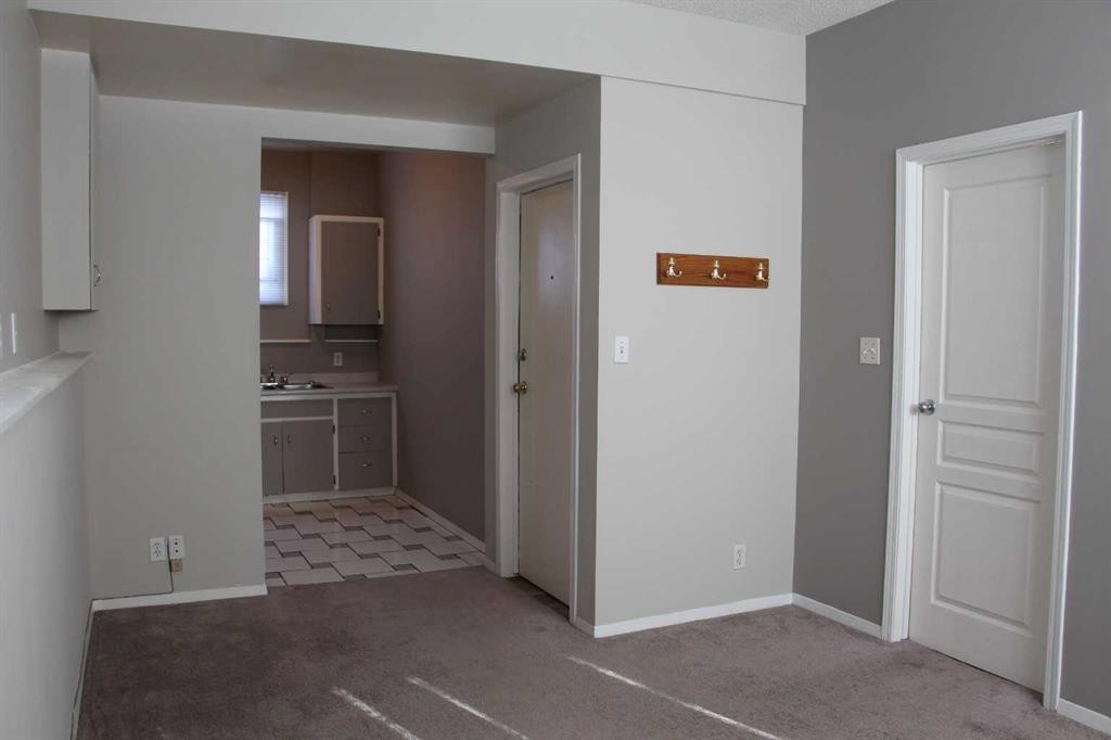 3429 19 Avenue Se, Calgary, AB