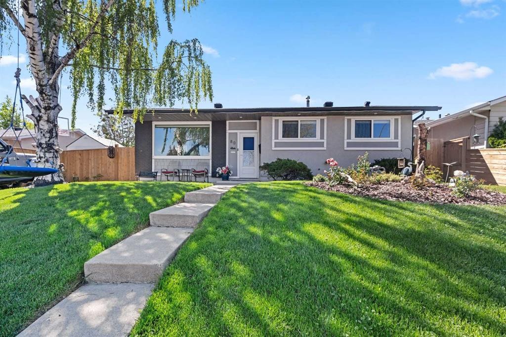 80 Allandale Close Se, Calgary, AB - Outdoor