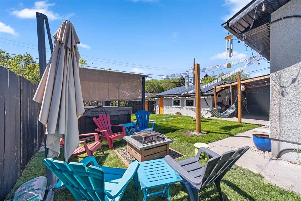 80 Allandale Close Se, Calgary, AB - Outdoor