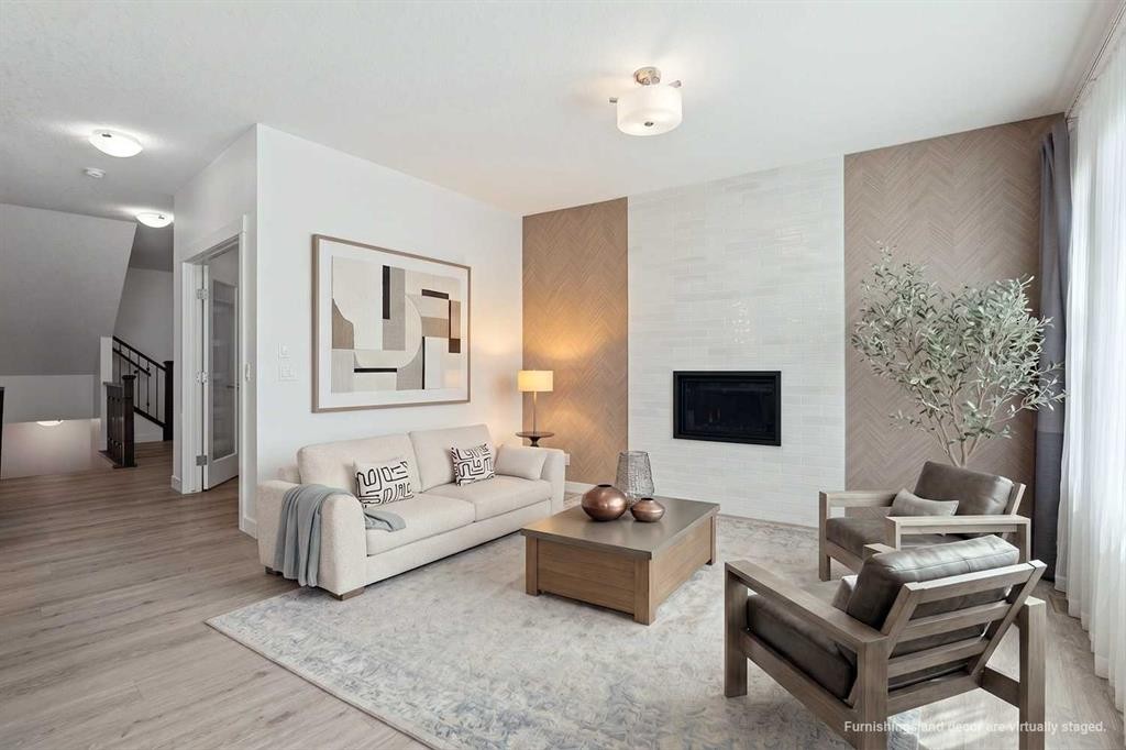 17 Crestbrook Hill Sw, Calgary, AB