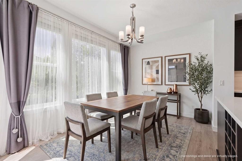 17 Crestbrook Hill Sw, Calgary, AB