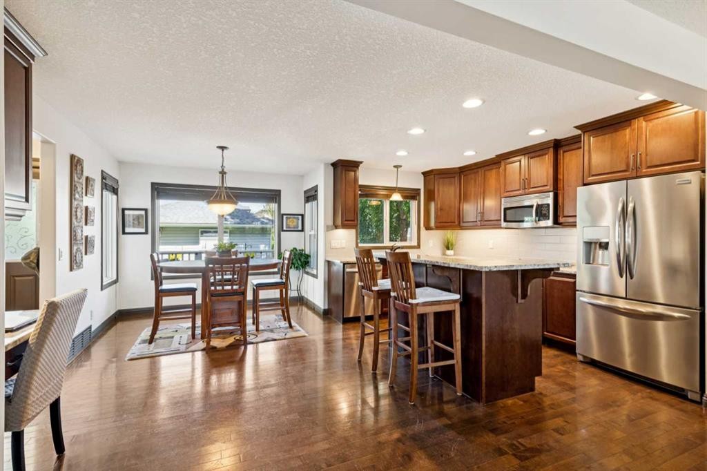 316 Prestwick Terrace Se, Calgary, AB - Indoor