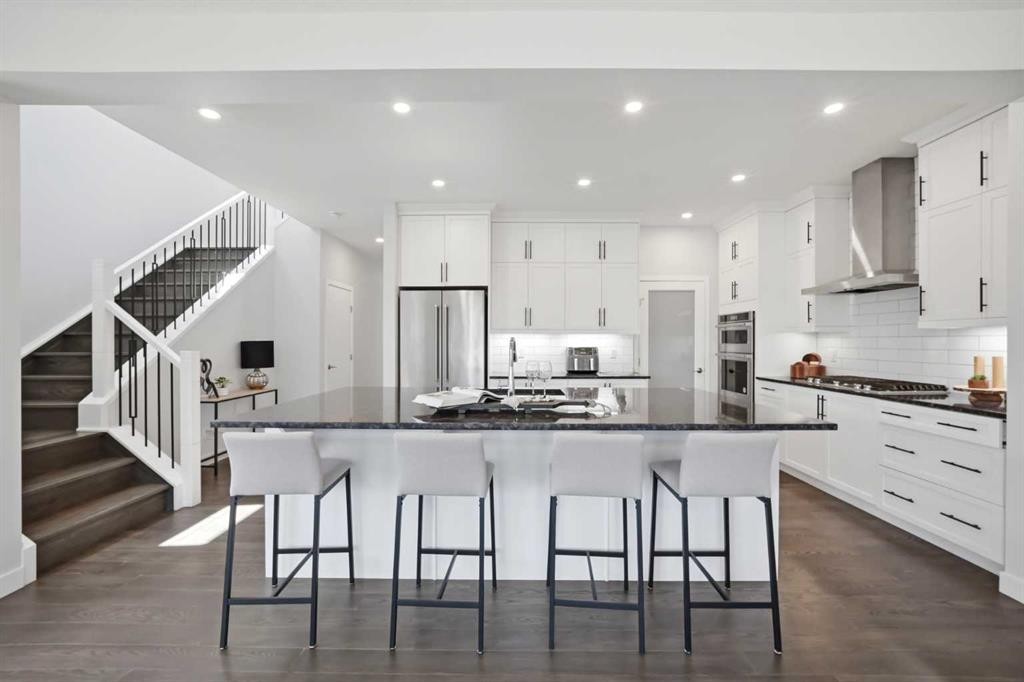 114 Corner Meadows Grove Ne, Calgary, AB - Indoor Photo Showing Kitchen With Upgraded Kitchen