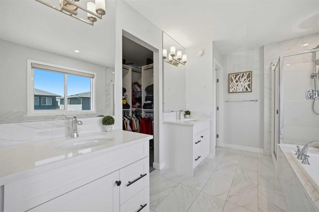 114 Corner Meadows Grove Ne, Calgary, AB - Indoor Photo Showing Bathroom
