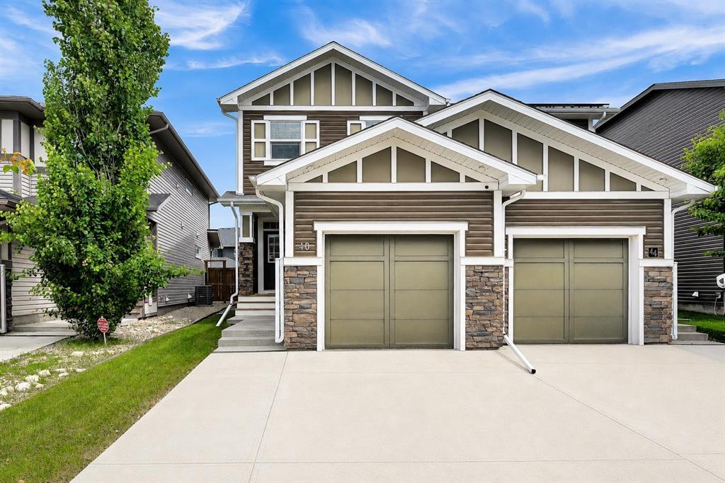 40 Legacy Glen Street Se, Calgary, AB - Outdoor With Facade