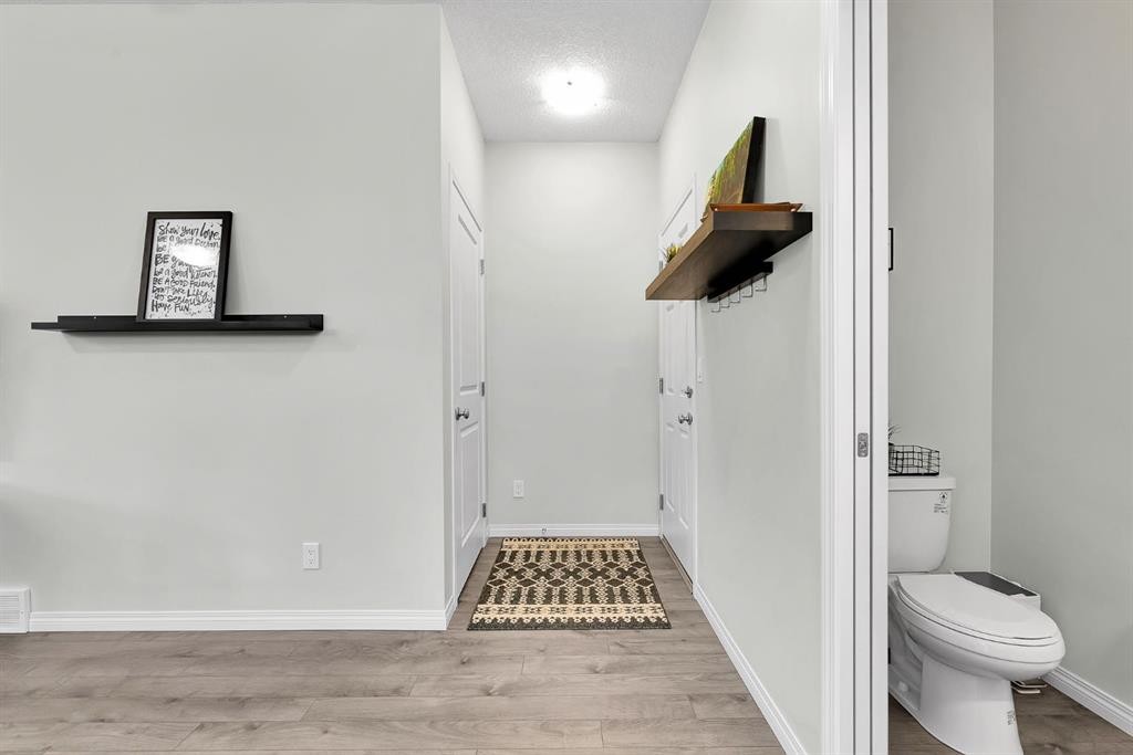 40 Legacy Glen Street Se, Calgary, AB - Indoor
