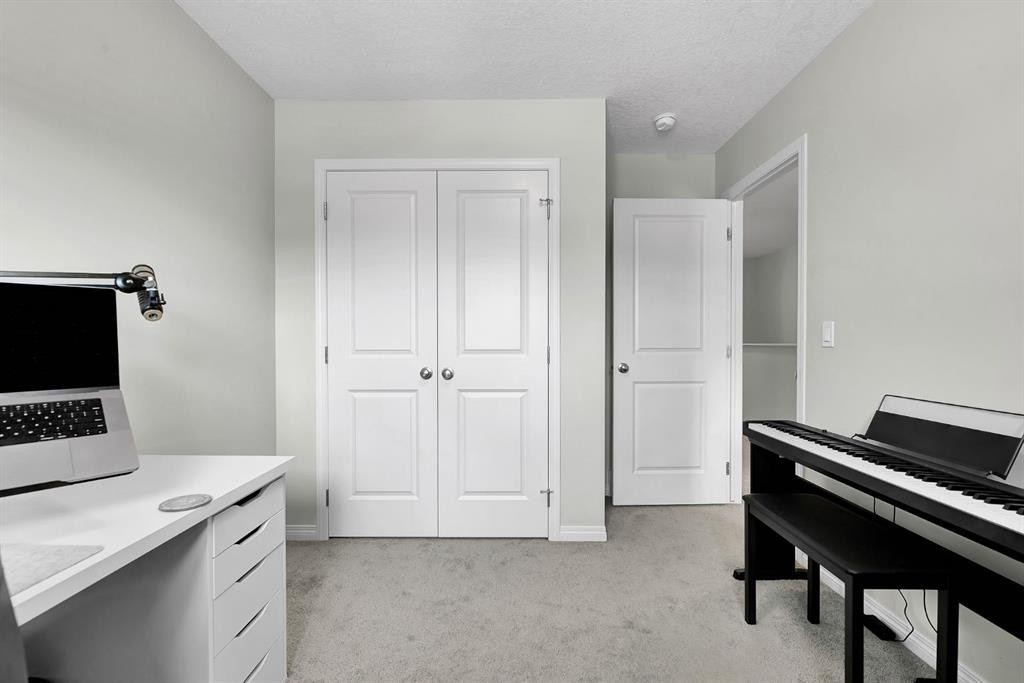 40 Legacy Glen Street Se, Calgary, AB - Indoor