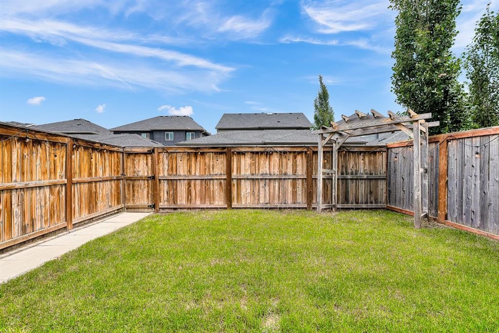 40 Legacy Glen Street Se, Calgary, AB - Outdoor