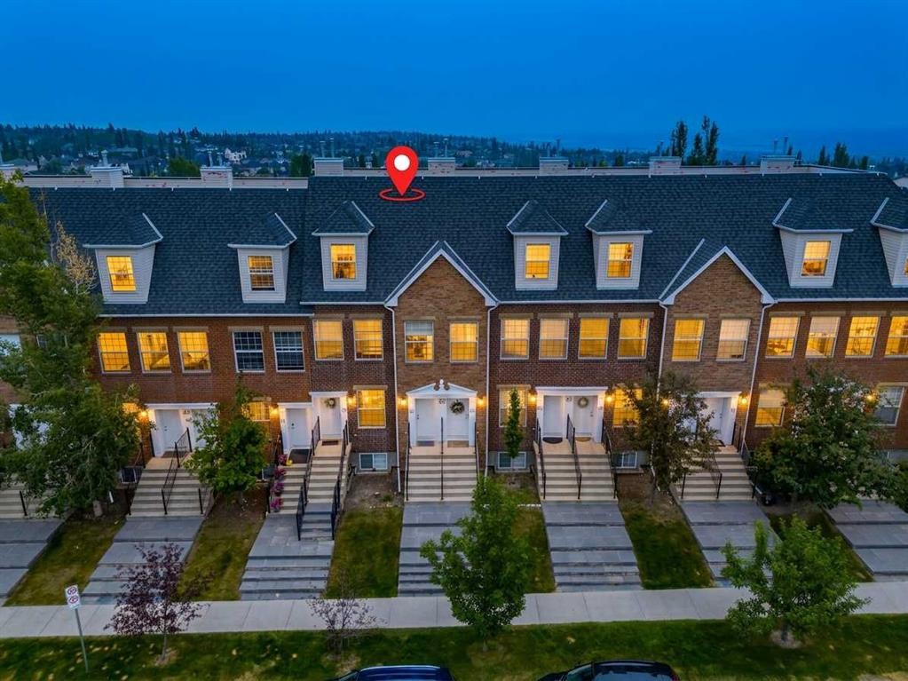 21-43 Springborough Boulevard Sw, Calgary, AB - Outdoor With Facade