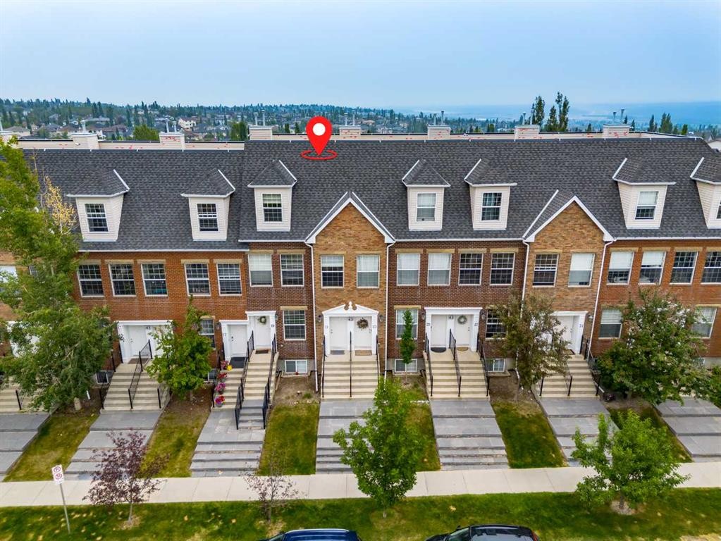 21-43 Springborough Boulevard Sw, Calgary, AB - Outdoor With Facade