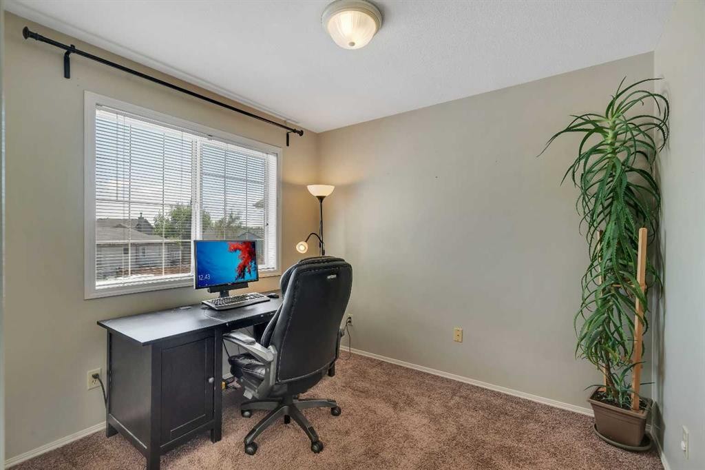 84 Willowbrook Crescent Nw, Airdrie, AB - Indoor Photo Showing Office