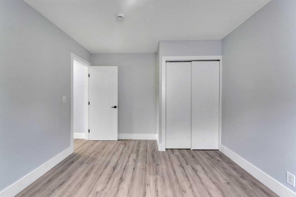 2930 Oakmoor Crescent Sw, Calgary, AB