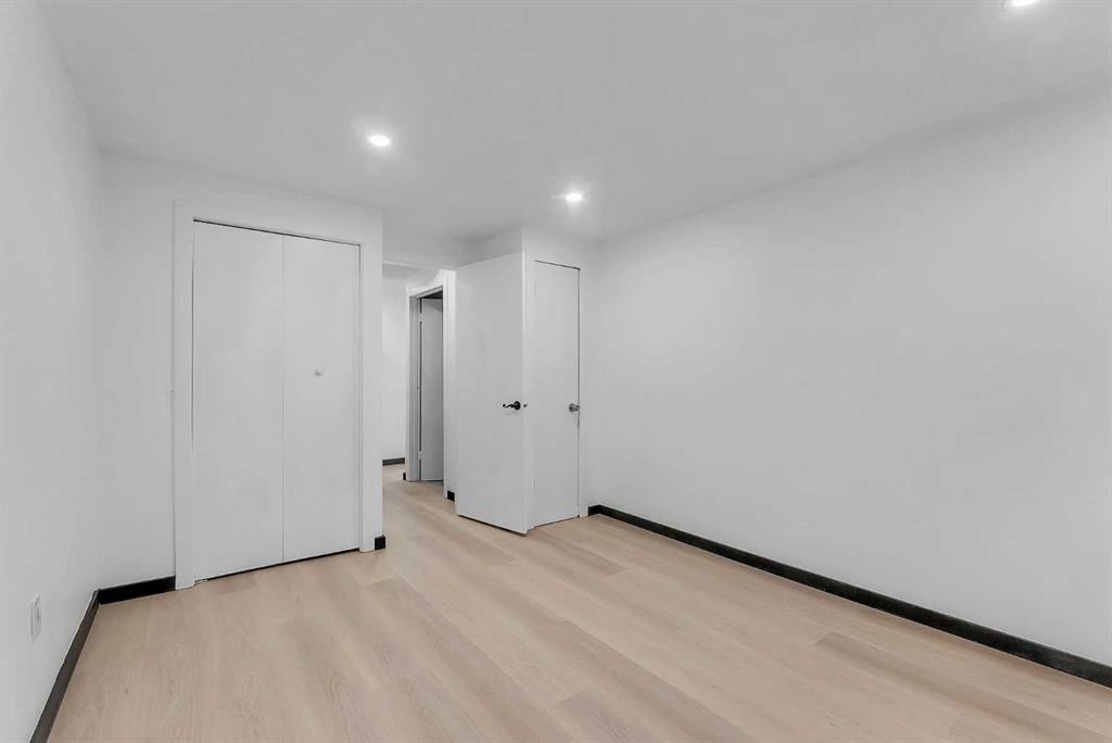 4108 13 Avenue Ne, Calgary, AB - Indoor Photo Showing Other Room