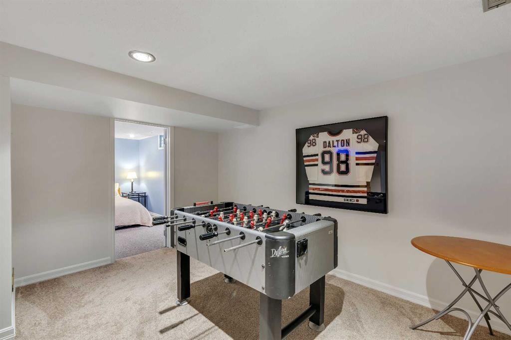10219 7 Street Sw, Calgary, AB