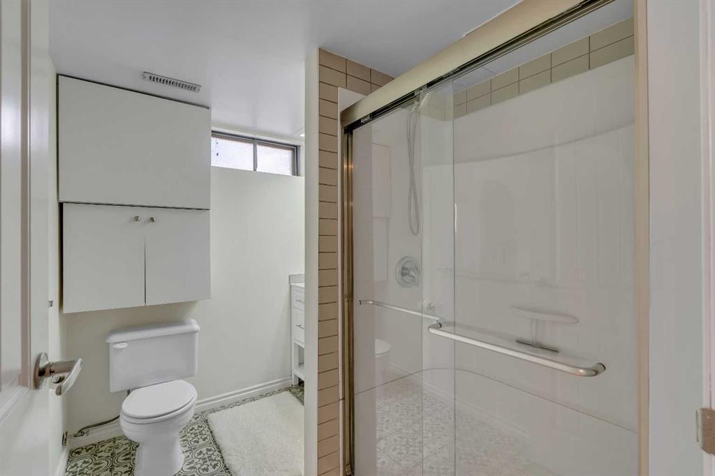 10219 7 Street Sw, Calgary, AB