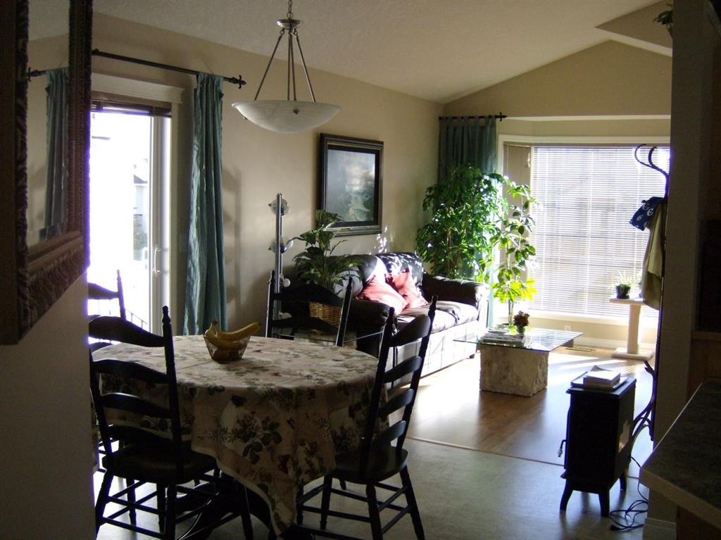 55 Eversyde Green Sw, Calgary, AB
