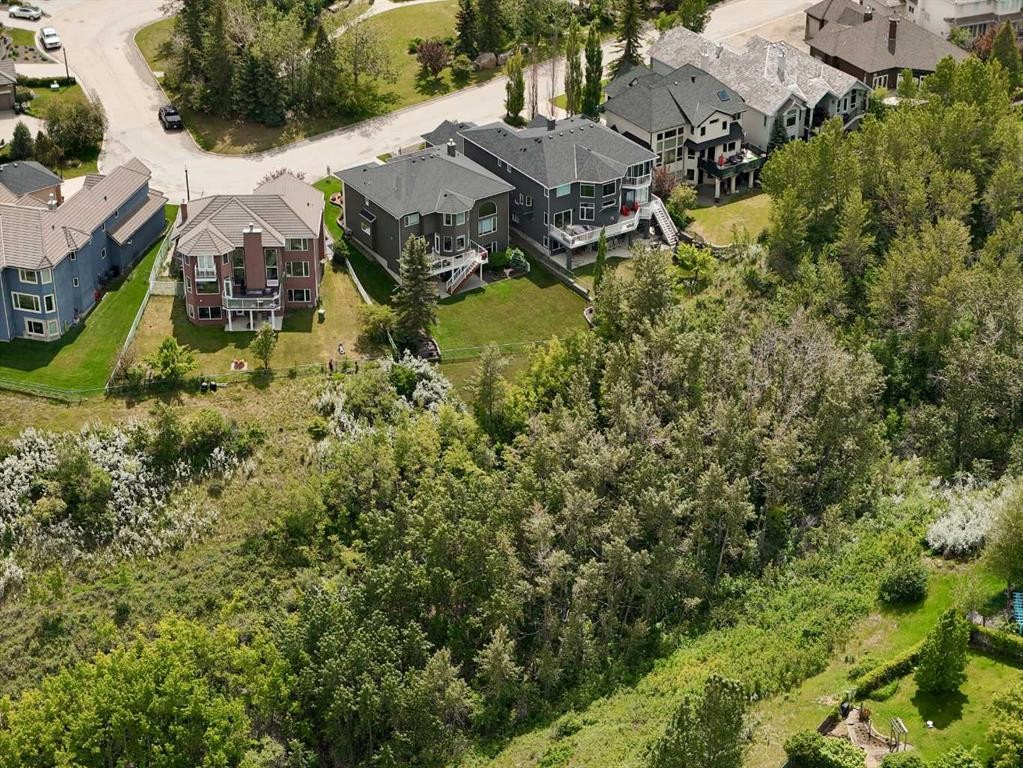 70 Patterson Close Sw, Calgary, AB