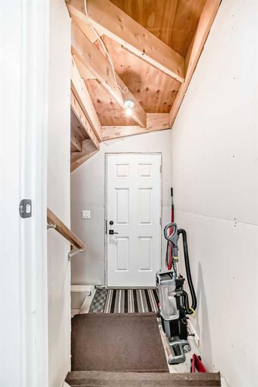 91 Walcrest Way Se, Calgary, AB