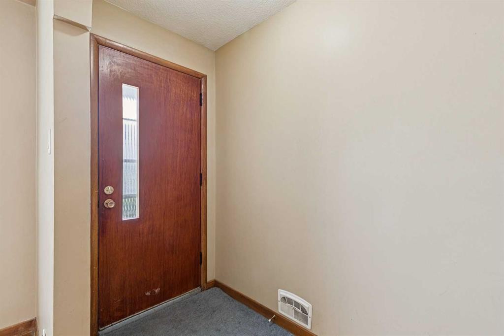 3103 13 Avenue Sw, Calgary, AB - Indoor Photo Showing Other Room