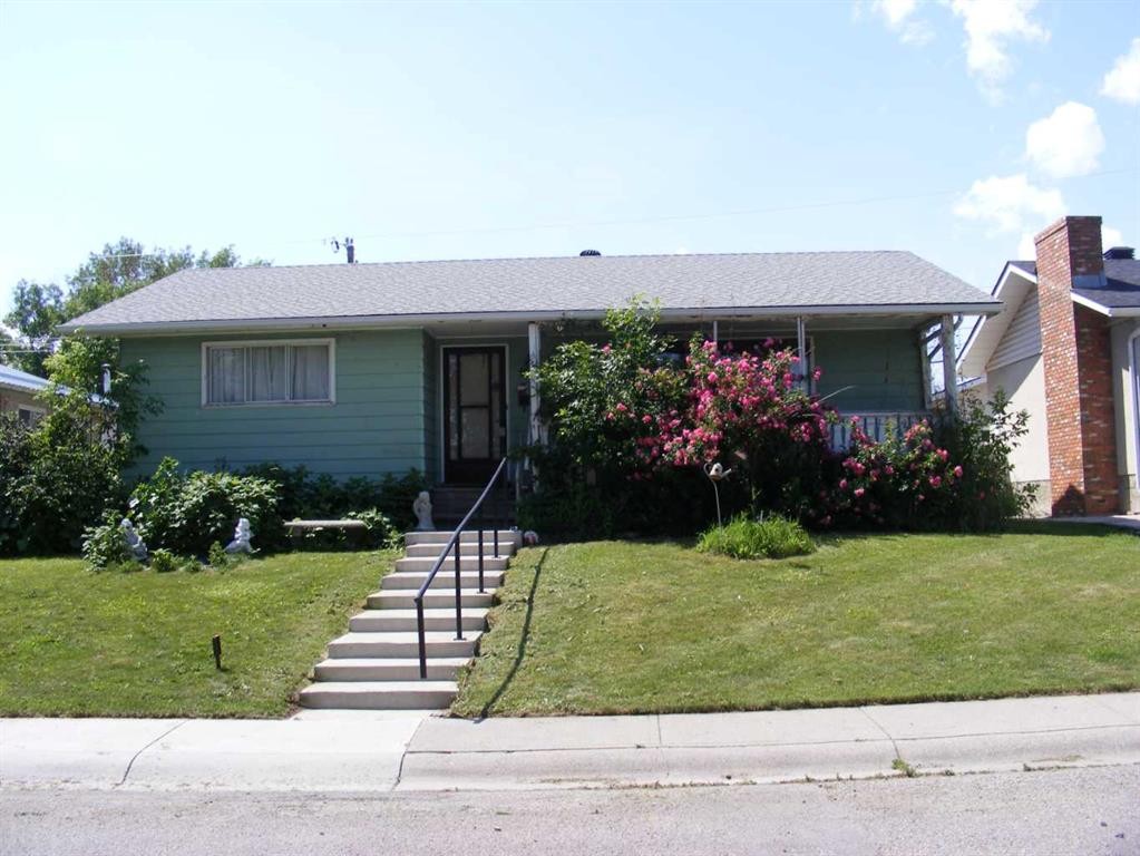 911 Penmeadows Road Se, Calgary, AB