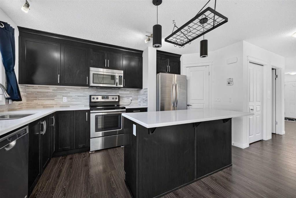 330 Auburn Meadows Boulevard Se, Calgary, AB