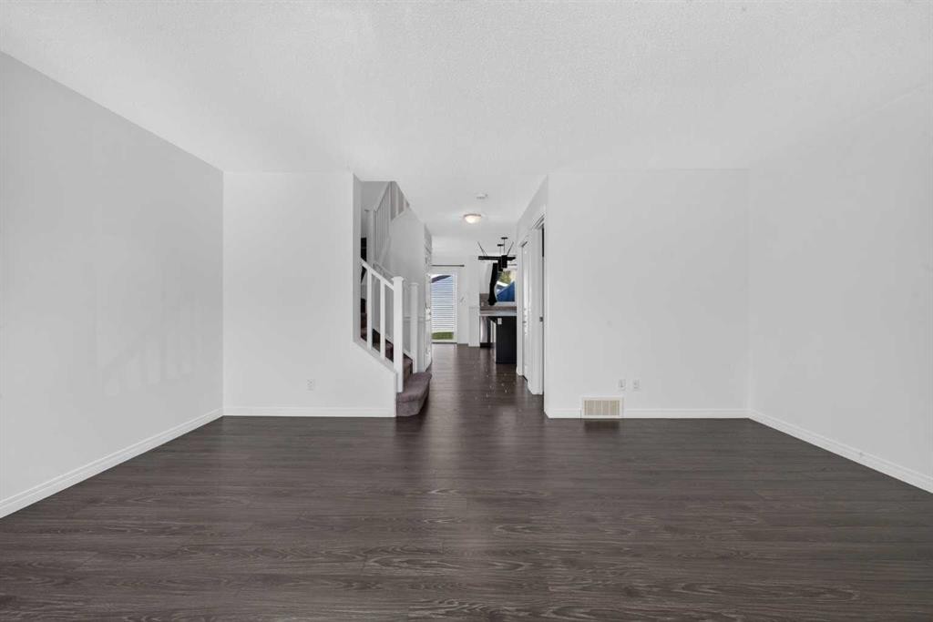 330 Auburn Meadows Boulevard Se, Calgary, AB
