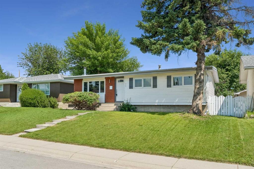 916 Mayland Drive Ne, Calgary, AB