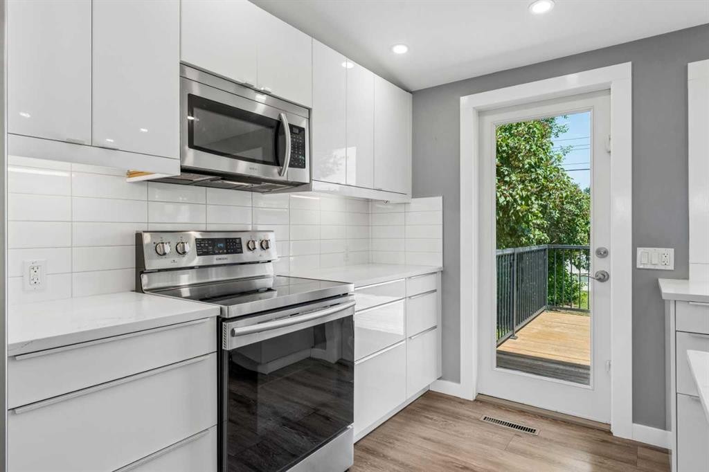 916 Mayland Drive Ne, Calgary, AB