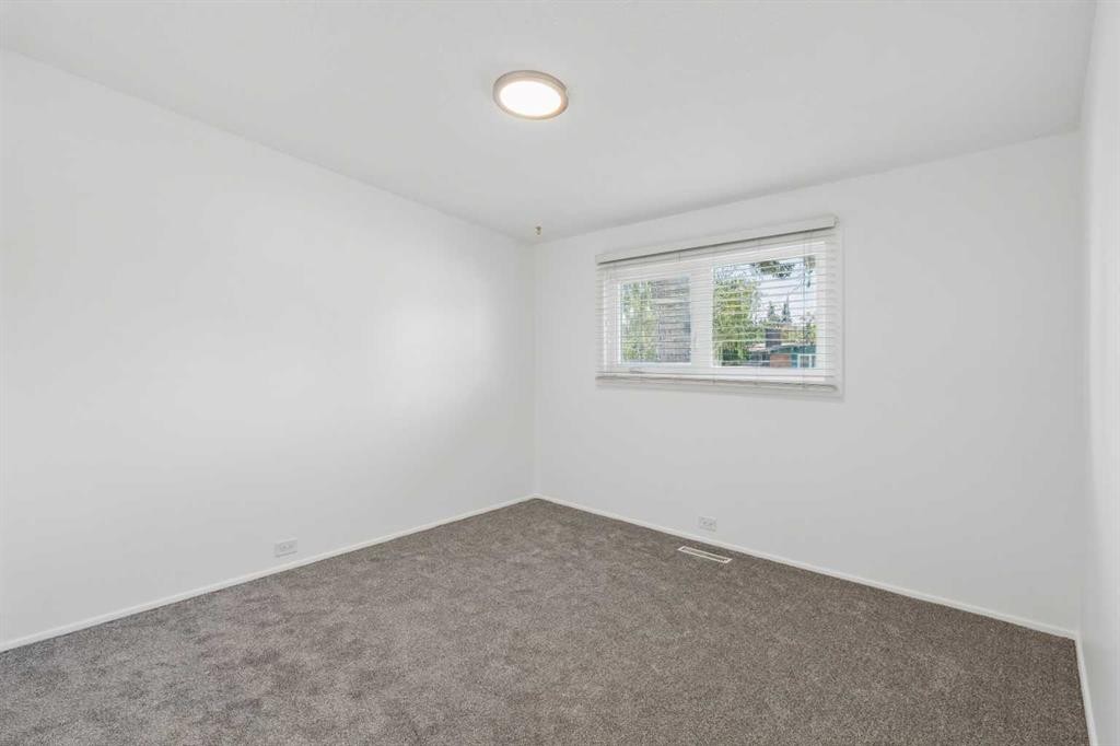 916 Mayland Drive Ne, Calgary, AB