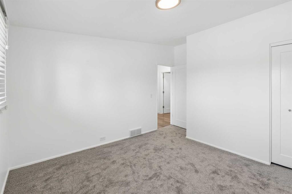 916 Mayland Drive Ne, Calgary, AB