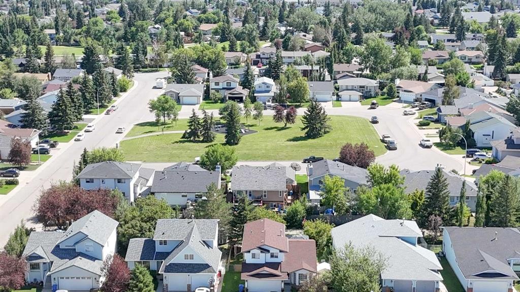 254 Maple Grove Crescent, Strathmore, AB