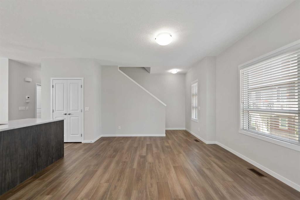 209 Harvest Hills Common Ne, Calgary, AB - Indoor Photo Showing Other Room