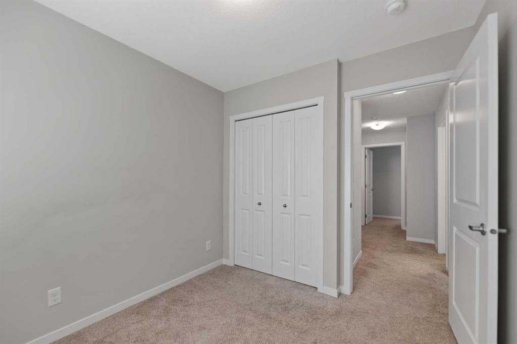 209 Harvest Hills Common Ne, Calgary, AB - Indoor Photo Showing Other Room