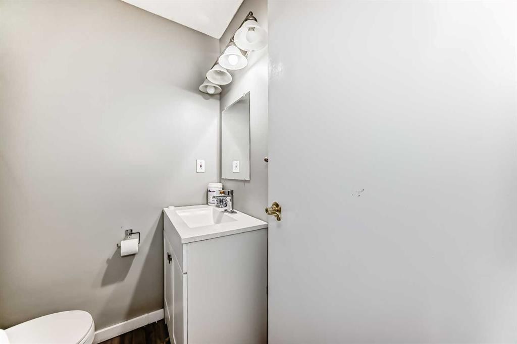 111 Martin Crossing Close Ne, Calgary, AB