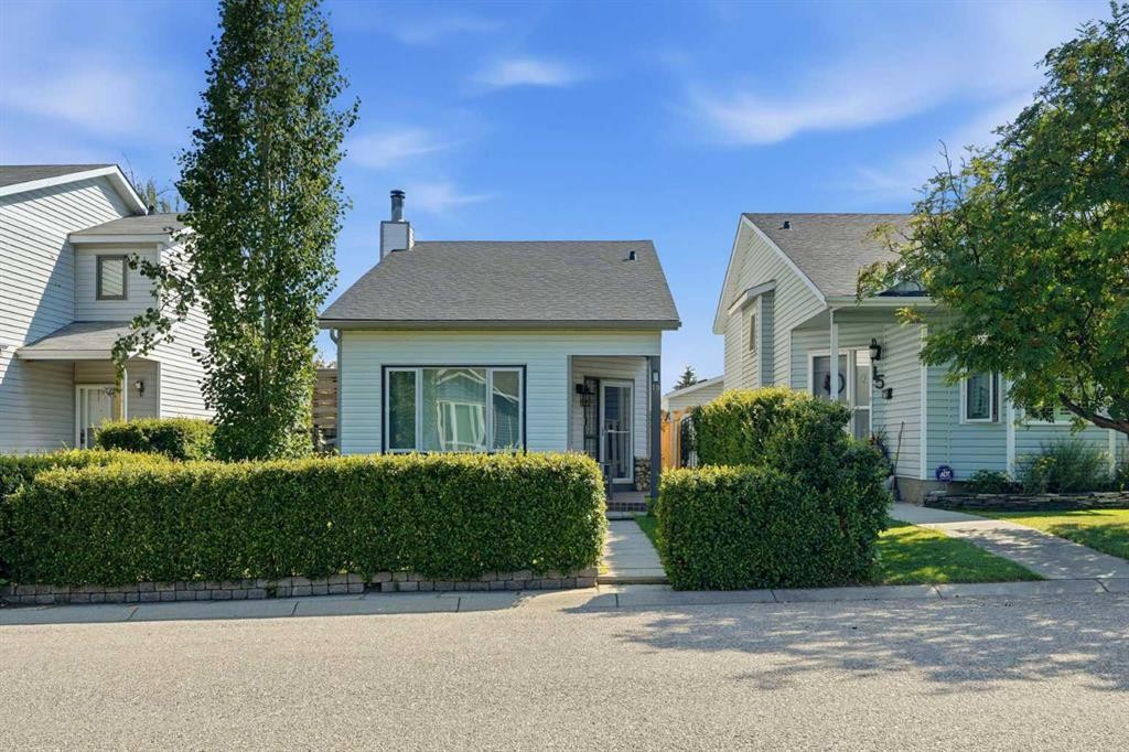 19 Millcrest Way Sw, Calgary, AB - Outdoor With Facade