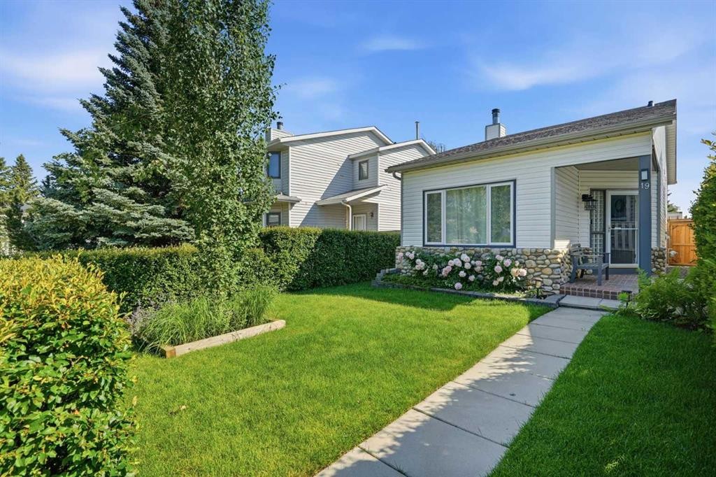 19 Millcrest Way Sw, Calgary, AB - Outdoor