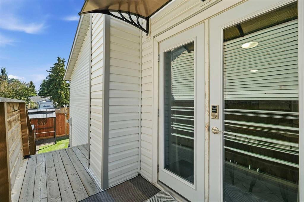 19 Millcrest Way Sw, Calgary, AB - Outdoor With Exterior