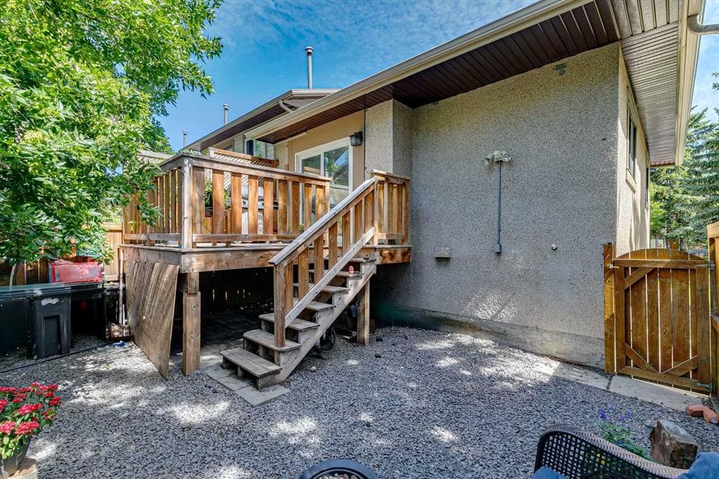 189 Deerfield Terrace Se, Calgary, AB