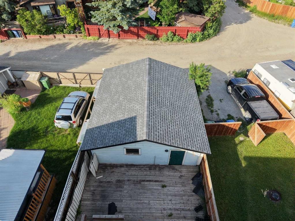 114 Castledale Way Ne, Calgary, AB