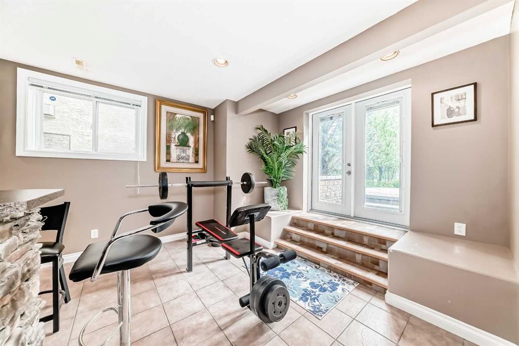 146 Scenic View Close, Calgary, AB - Indoor Photo Showing Other Room