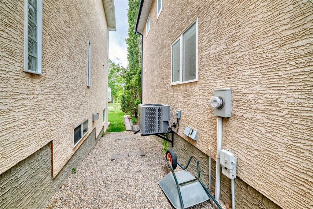 146 Scenic View Close, Calgary, AB - Outdoor With Exterior