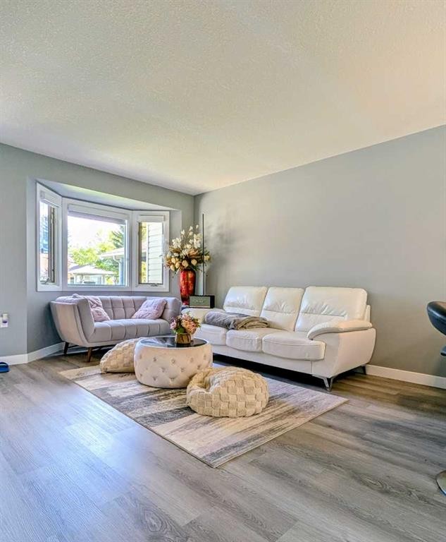 2851 Dovely Park Se, Calgary, AB